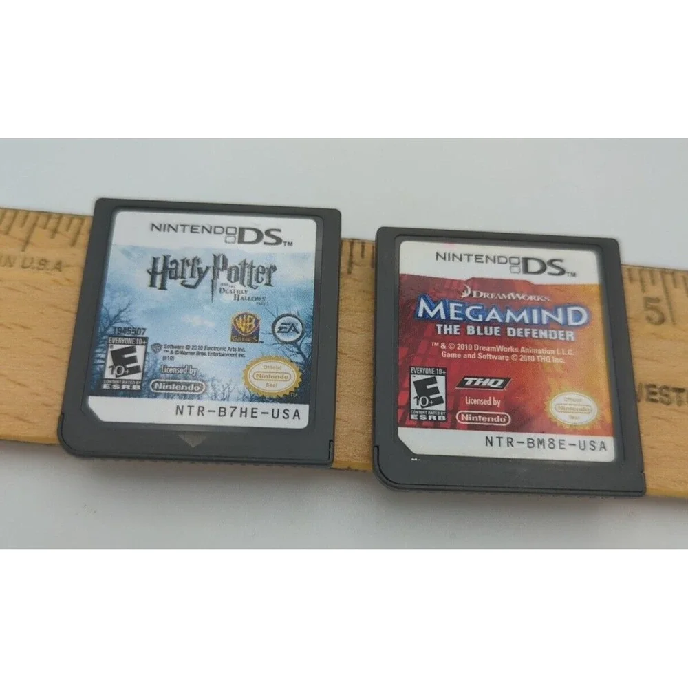 Harry Potter Deathly Hallows MEGAMIND Blue‎ Defender for Nintendo DS Lot of 2
